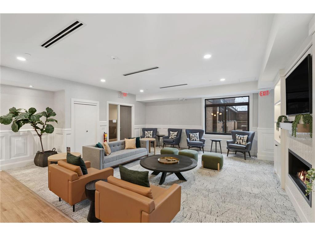 110 1st Avenue NE #F1502 Minneapolis MN 55413 - Mississippi 7037381 image18