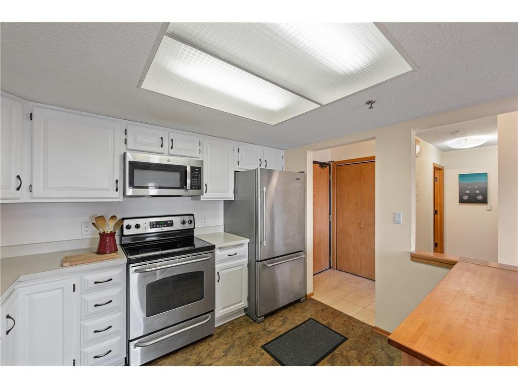 110 1st Avenue NE #F1502 Minneapolis MN 55413 - Mississippi 7037381 image6