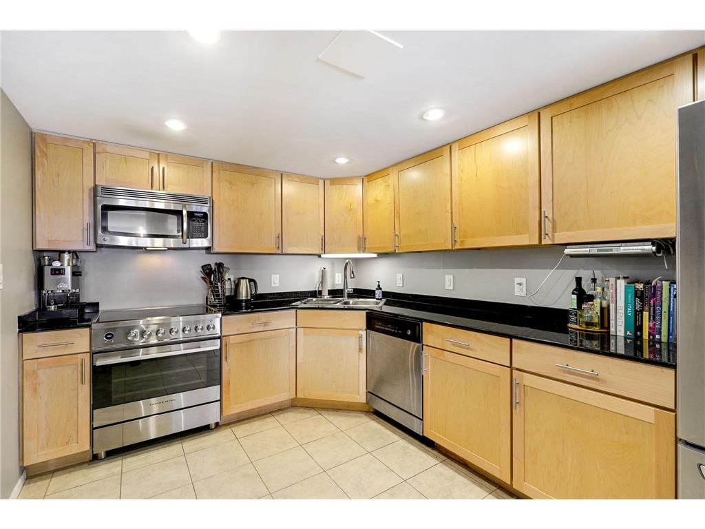 110 1st Avenue NE #F1601 Minneapolis MN 55413 - Mississippi 7077550 image25