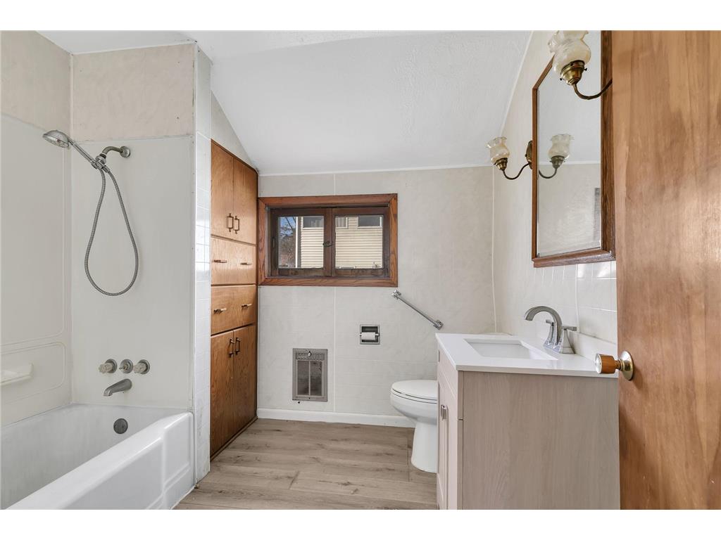 110 1st Street SW Melrose MN 56352 7034455 image9