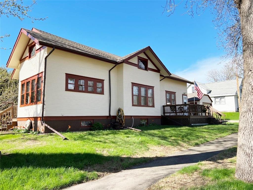 110 2nd Street NE, Clara City, MN 56222 MLS 6199597 Edina Realty