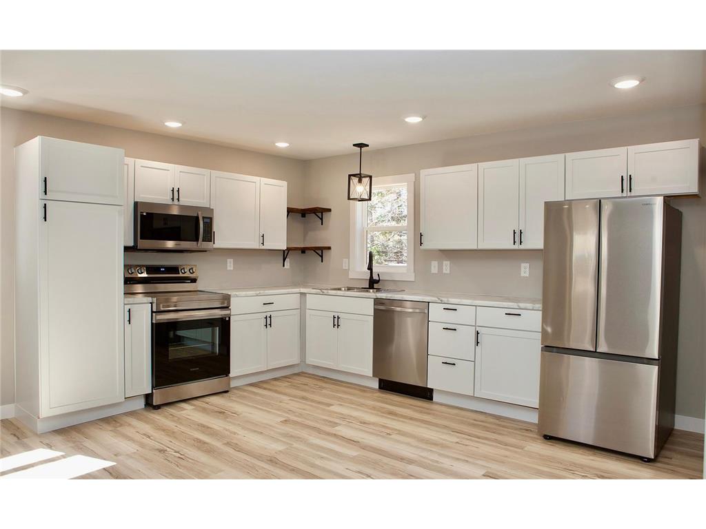 110 2nd Street SE Pelican Rapids MN 56572 6508546 image1