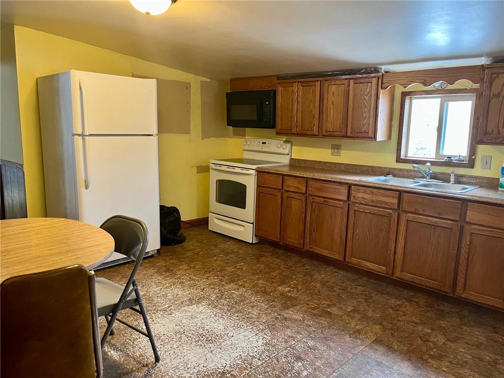 110 2nd Street SW Glenville MN 56036 7027019 image4