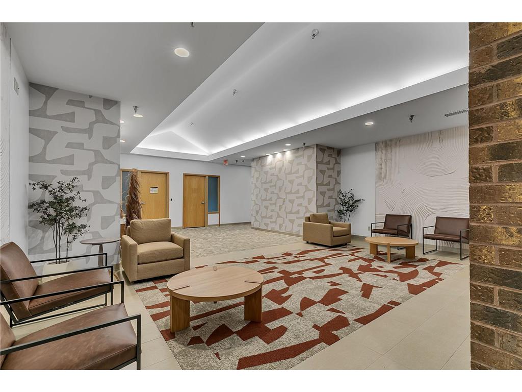 110 2nd Street Waite Park MN 56387 6824264 image1