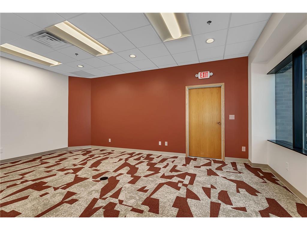 110 2nd Street Waite Park MN 56387 6824264 image3