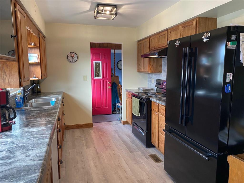 110 3rd Street N Tower MN 55790 6799421 image9