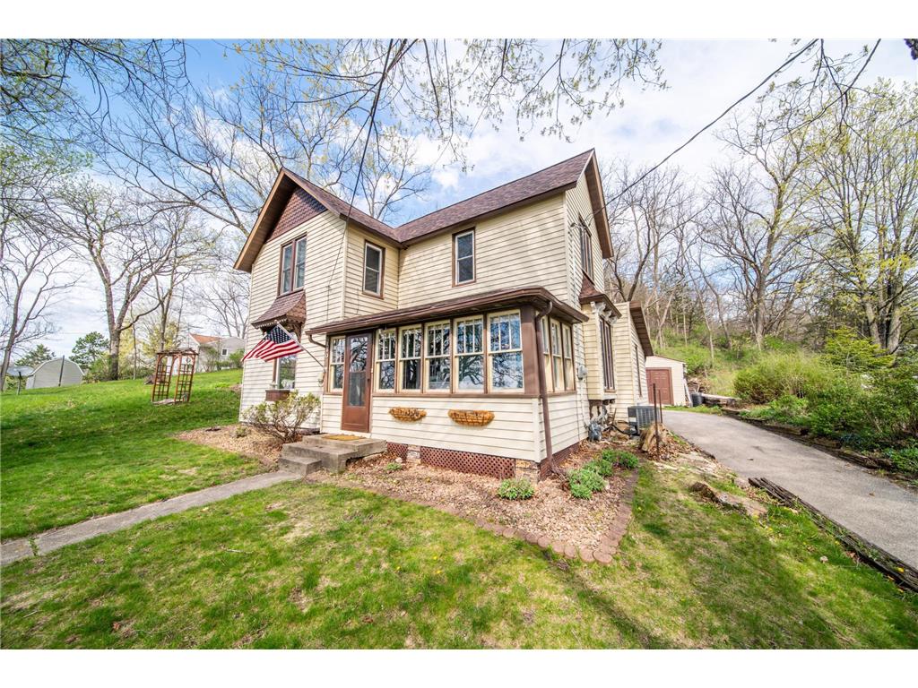 110 Avenue B NE NE Chatfield MN 55923 6589544 image1