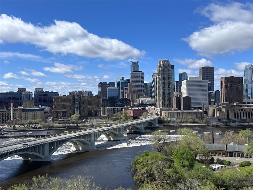 110 Bank Street SE #1601 Minneapolis MN 55414 - Mississippi 6526879 image1