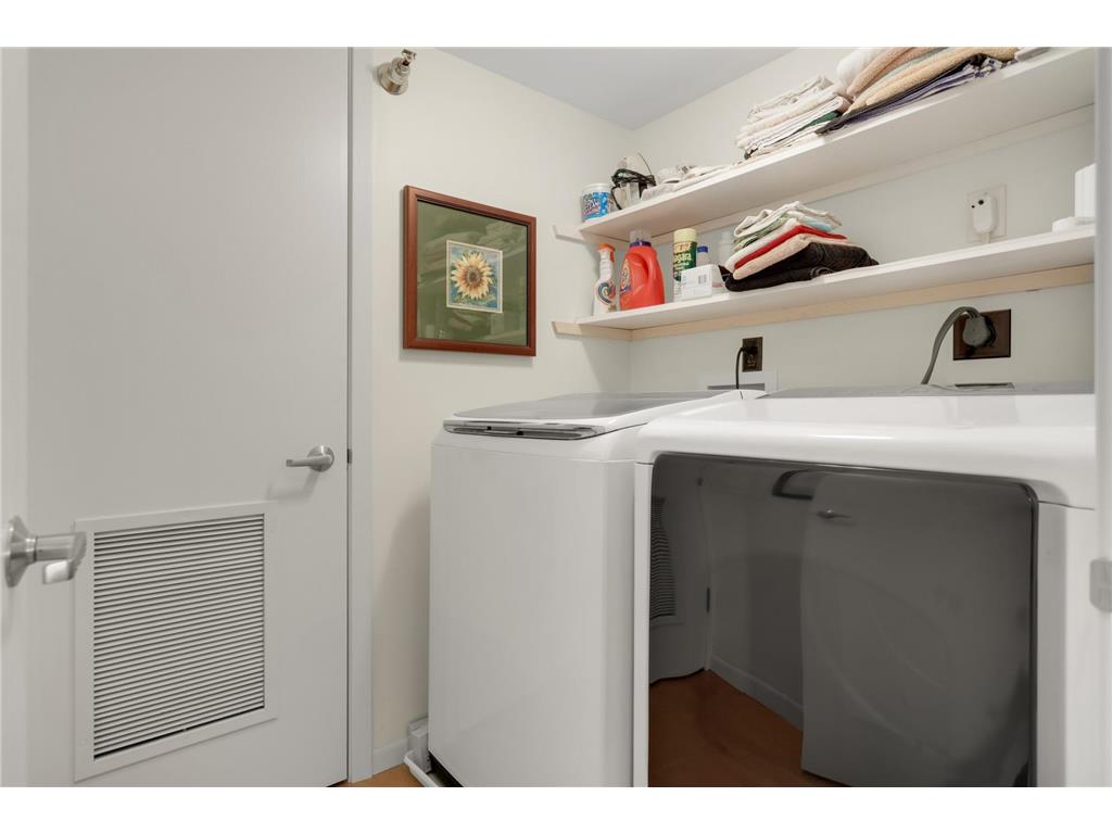 110 Bank Street SE #L1203 Minneapolis MN 55414 - Mississippi 7049549 image18