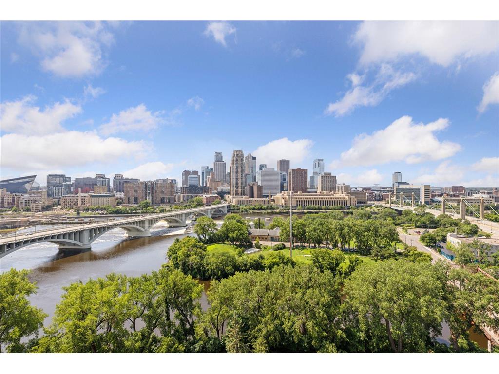 110 Bank Street SE #L1504 Minneapolis MN 55414 - Mississippi 6773928 image1