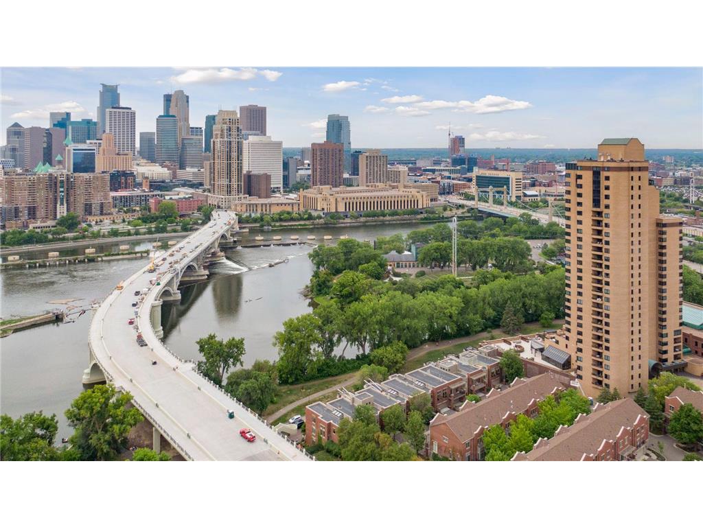 110 Bank Street SE #L2001 Minneapolis MN 55414 - Mississippi 6821358 image1