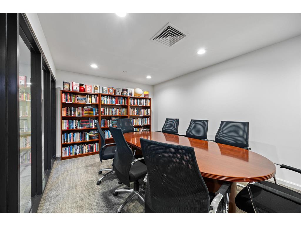 110 Bank Street SE #L201 Minneapolis MN 55414 7051933 image37