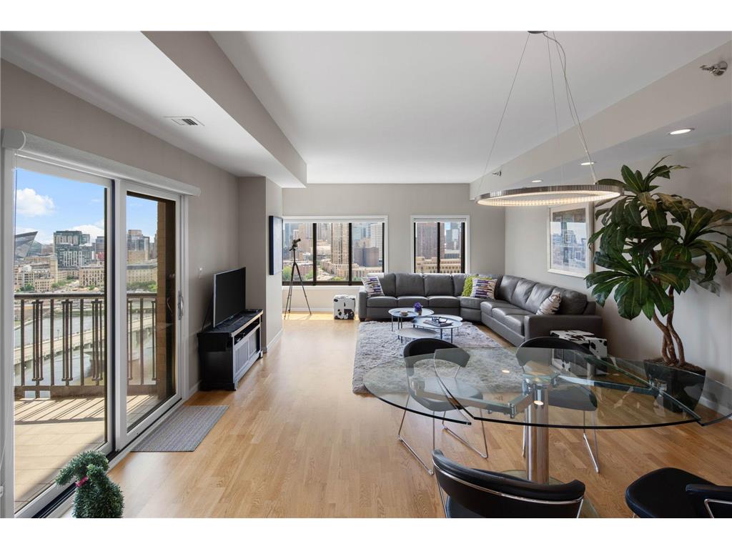 110 Bank Street SE #L2103 Minneapolis MN 55414 7095437 image10
