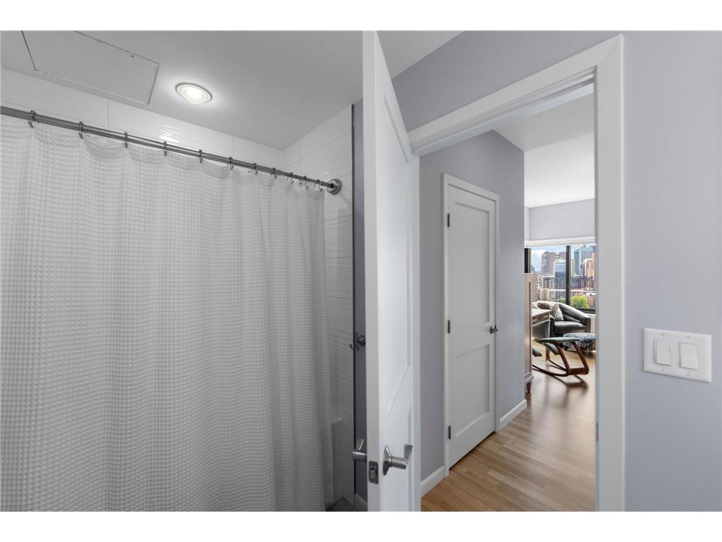 110 Bank Street SE #L2103 Minneapolis MN 55414 7095437 image32
