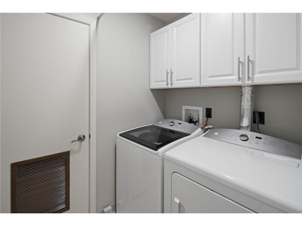 110 Bank Street SE #L2103 Minneapolis MN 55414 7095437 image38