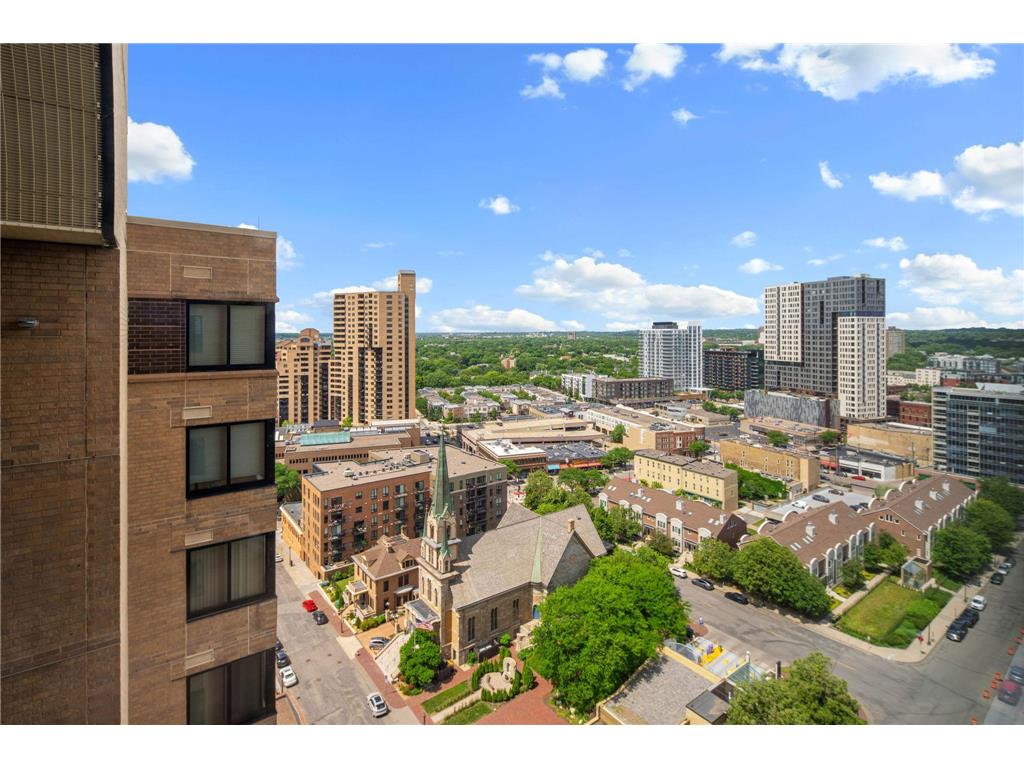 110 Bank Street SE #L2103 Minneapolis MN 55414 7095437 image39