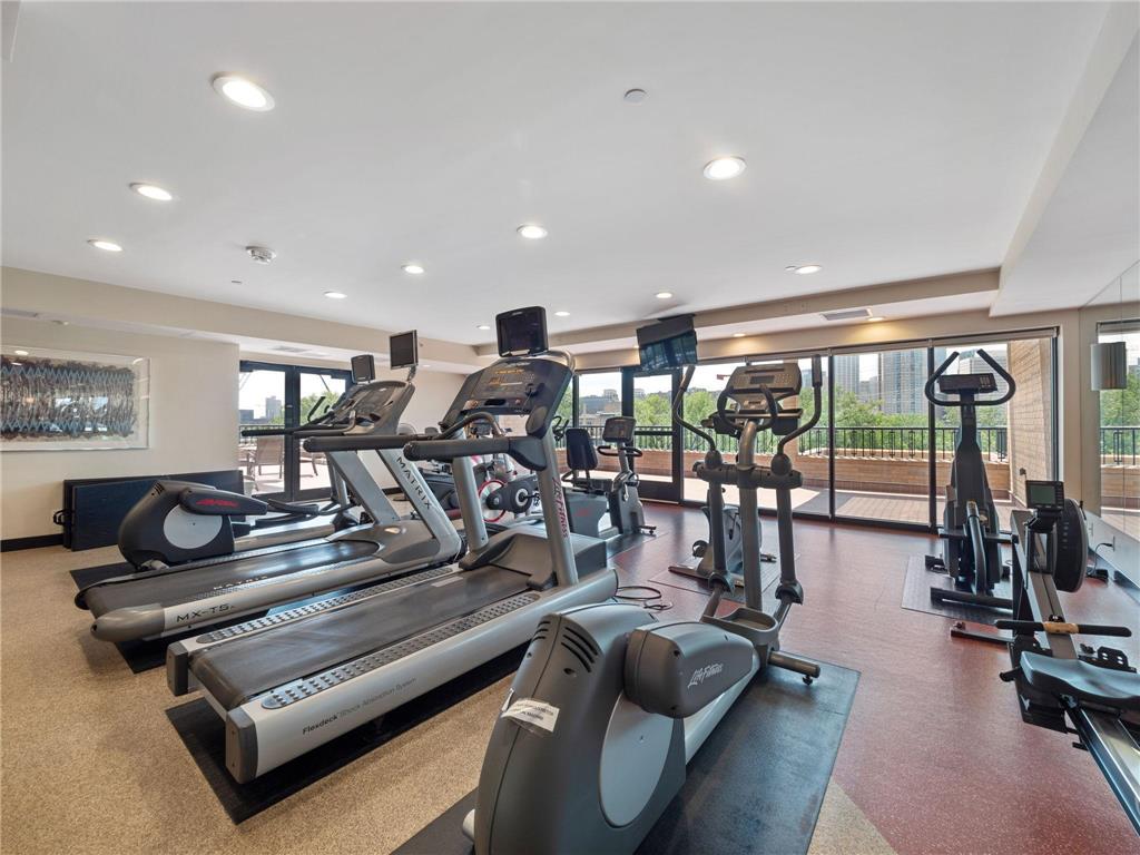 110 Bank Street SE #L2103 Minneapolis MN 55414 7095437 image45