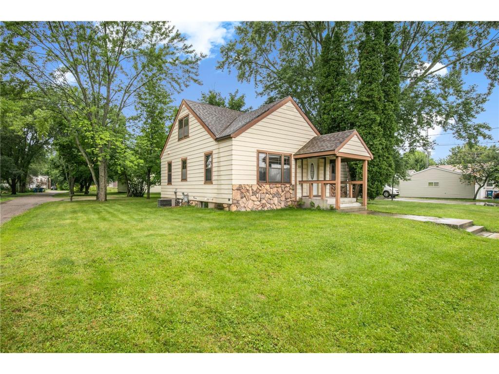 110 E Ash Street Saint Joseph MN 56374 6776819 image1