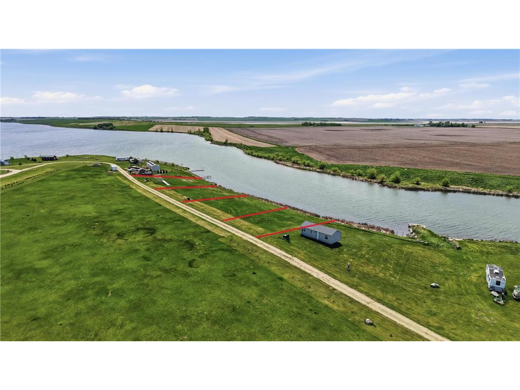 110 EULA MAE WOODWARD Parkway SW Milnor ND 58060 7079617 image6