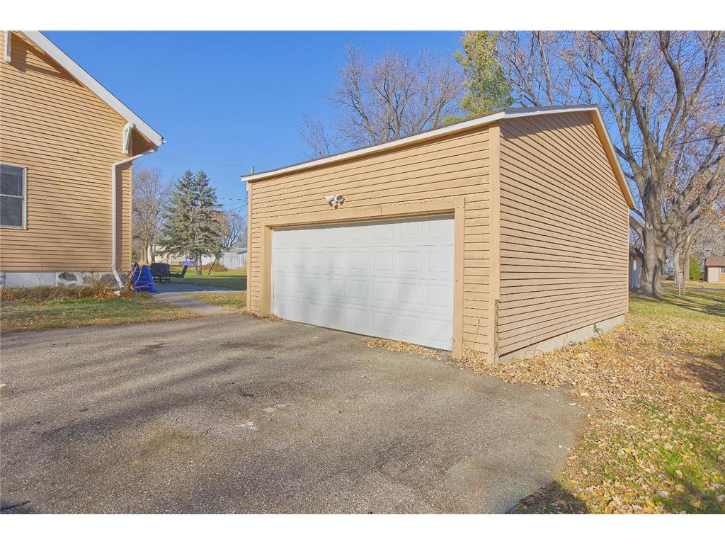 110 Fairlawn Avenue E Winsted MN 55395 6815882 image37