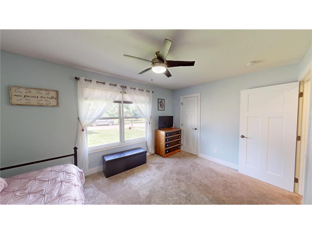 110 Hawthorne Street W Albert Lea MN 56007 7083079 image16
