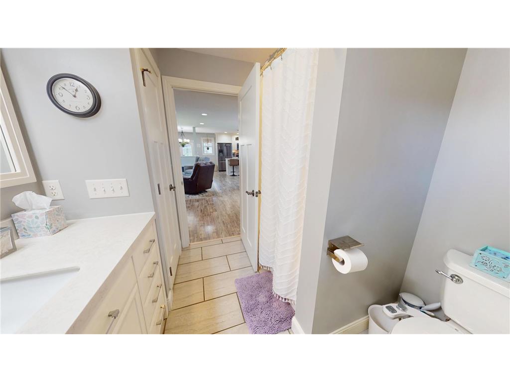 110 Hawthorne Street W Albert Lea MN 56007 7083079 image17