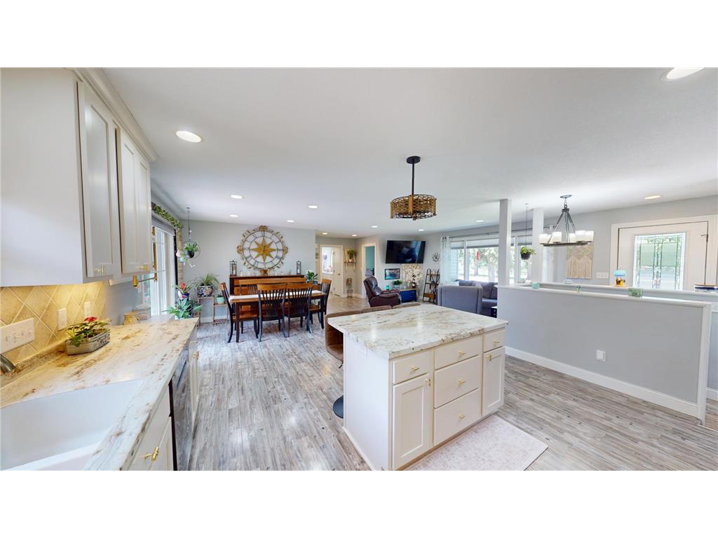 110 Hawthorne Street W Albert Lea MN 56007 7083079 image3