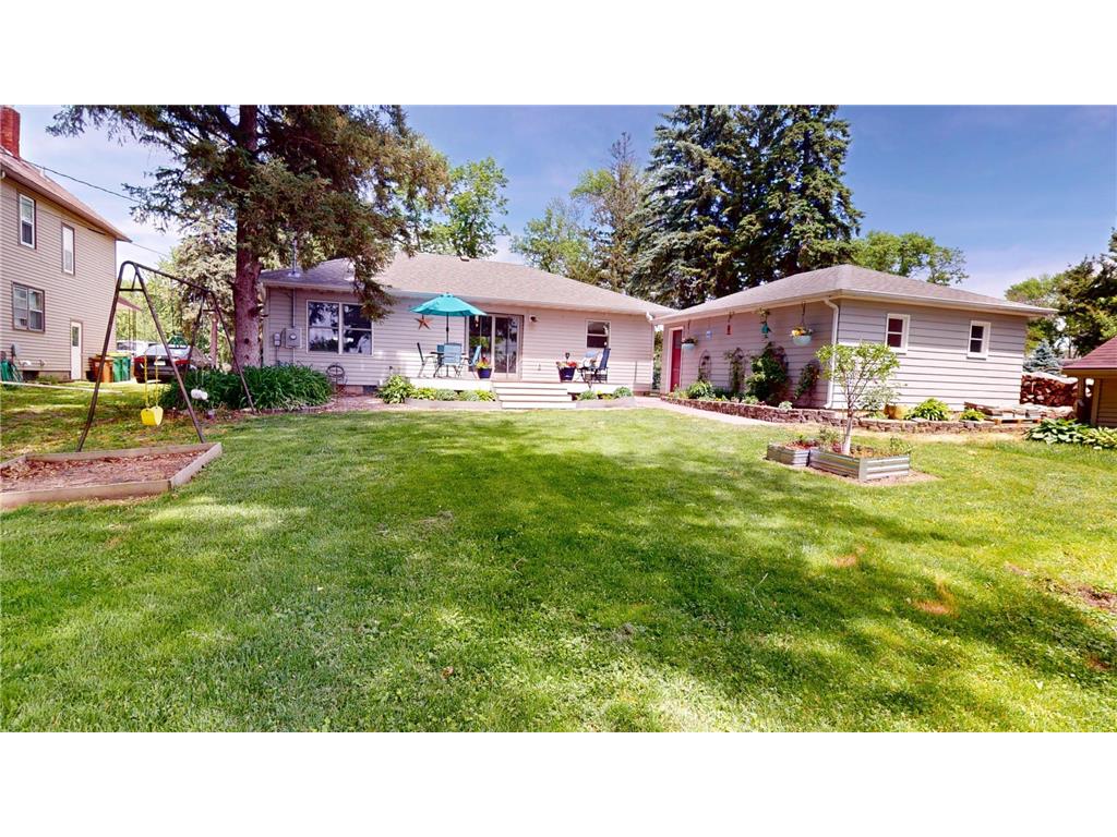 110 Hawthorne Street W Albert Lea MN 56007 7083079 image30