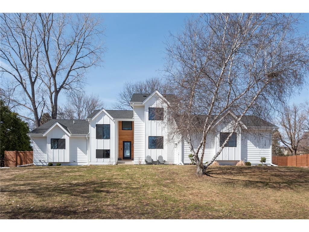 110 King Creek Road Golden Valley MN 55416 6371518 image1