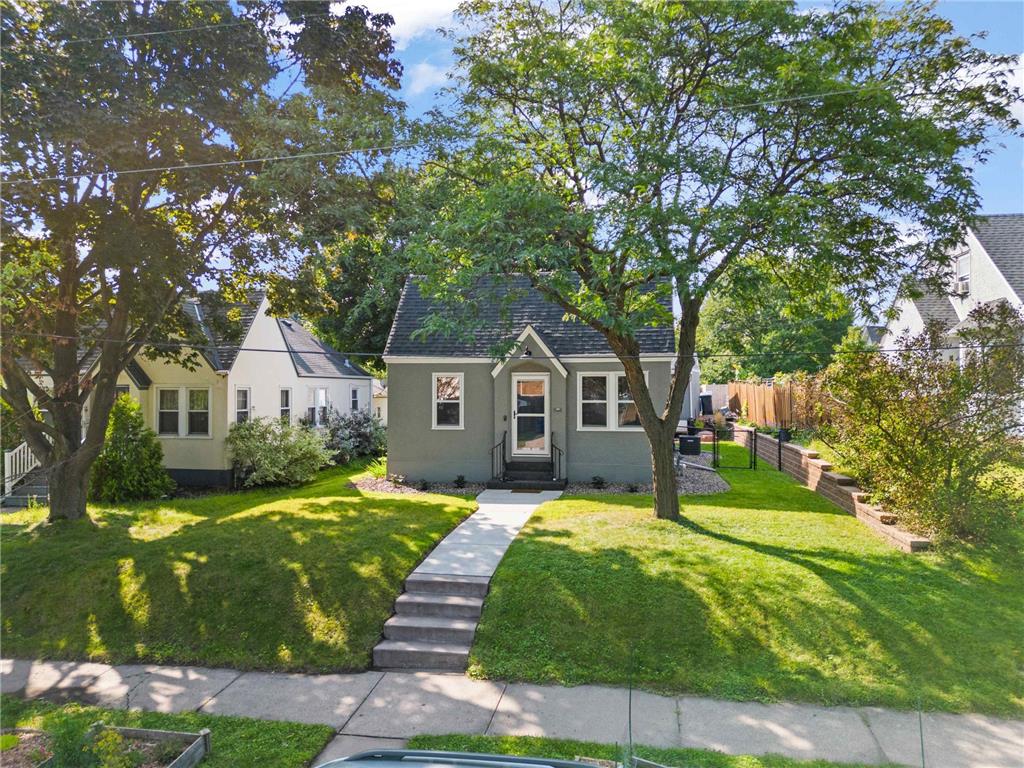 110 King Street W Saint Paul MN 55107 6776097 image1