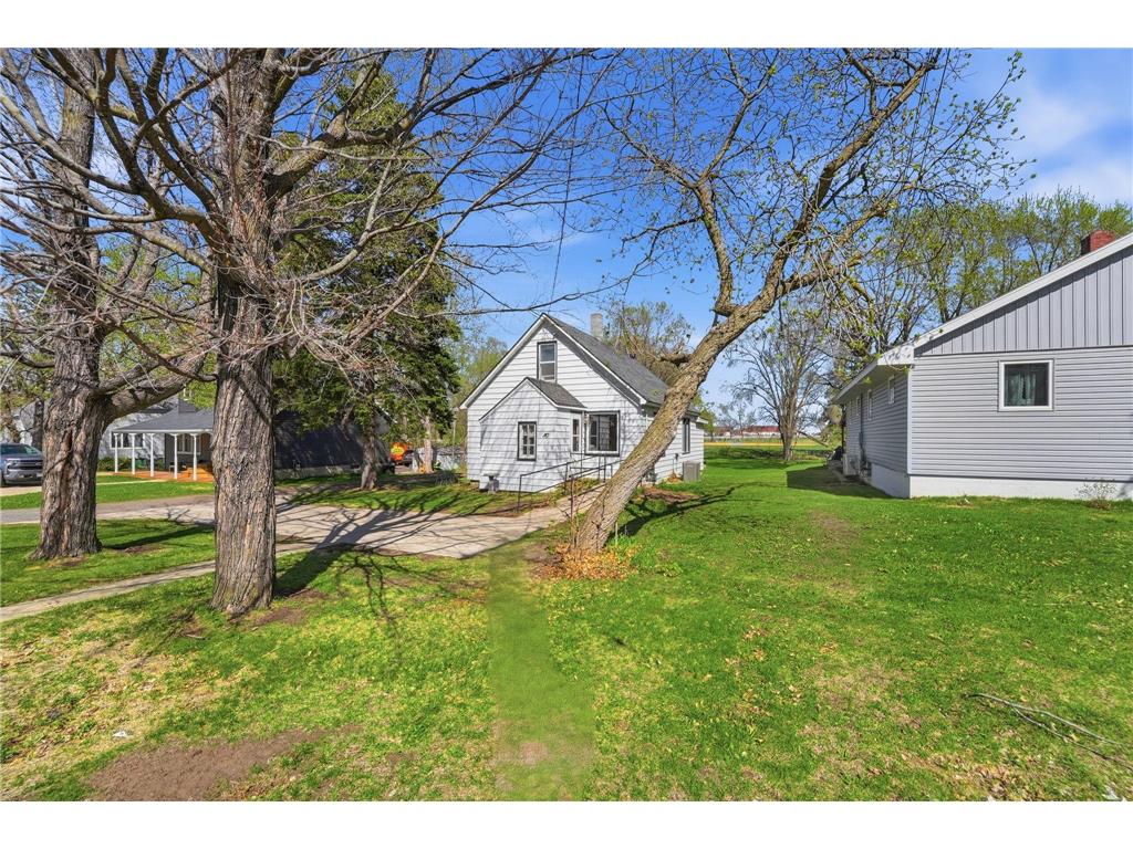 110 Magnus Johnson Street Kimball MN 55353 7052939 image4