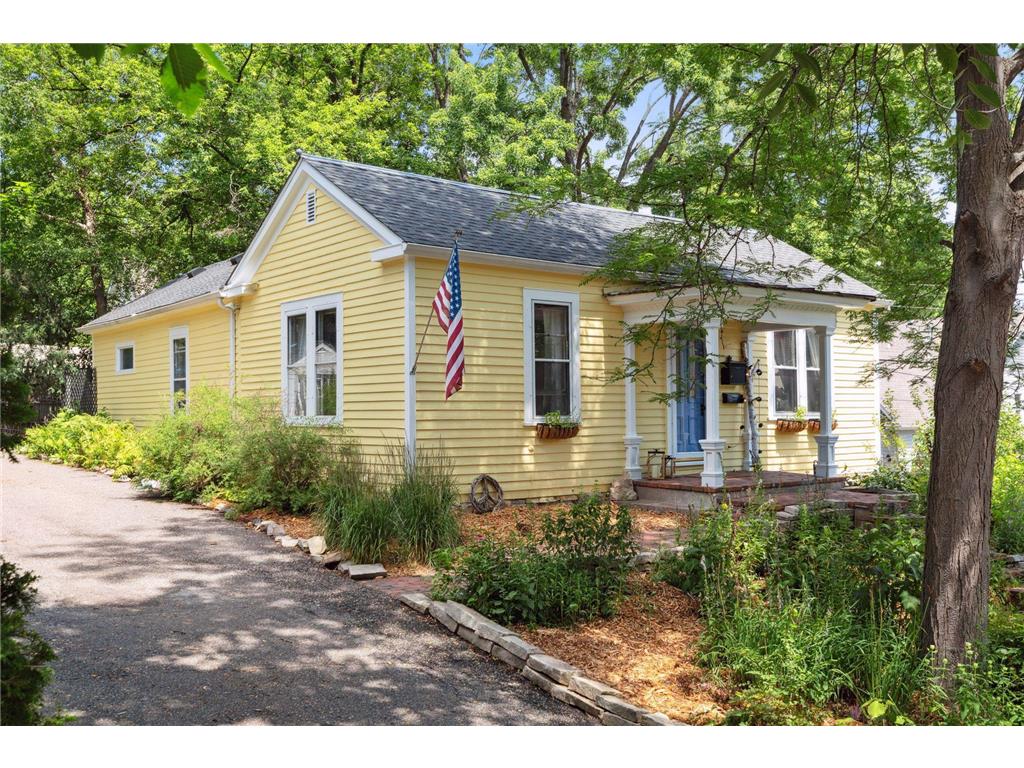 110 Mulberry Street E, Stillwater, MN 55082 MLS 6225100 Edina Realty