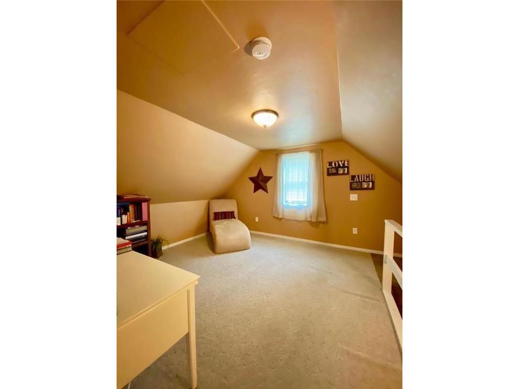110 N Grant Street Taunton MN 56291 6800673 image14