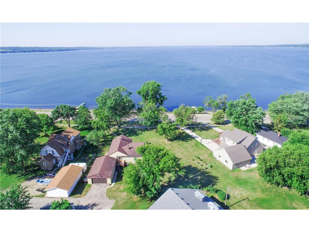 110 N Lakeshore Drive, Glenwood, MN, 56334 MLS 6190934 Edina Realty