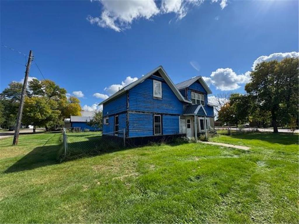 110 NW Brown Street Verndale MN 56481 6793298 image1