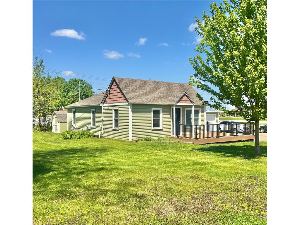 110 Red Wing Avenue S Red Wing MN 55066 7072684 image2