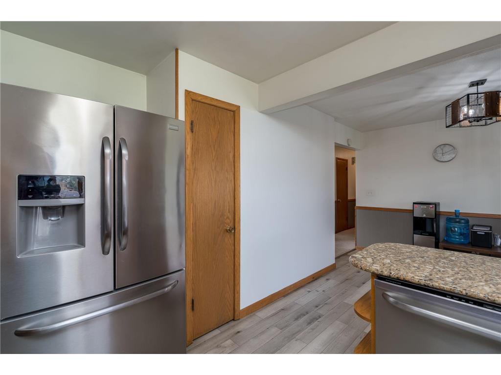 110 S Belmont Drive Mankato MN 56001 7061940 image12