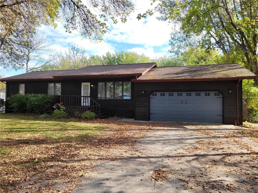 110 Smith Avenue New York Mills MN 56567 6445447 image1