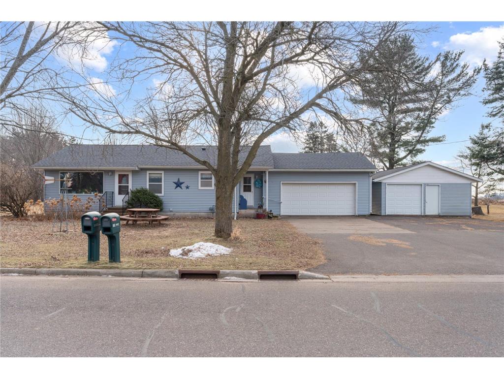 110 South Avenue E Clear Lake WI 54005 6647490 image1