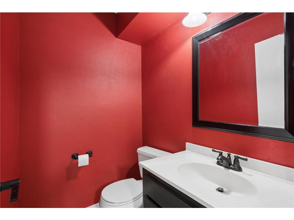110 South Drive #E Circle Pines MN 55014 7085159 image15