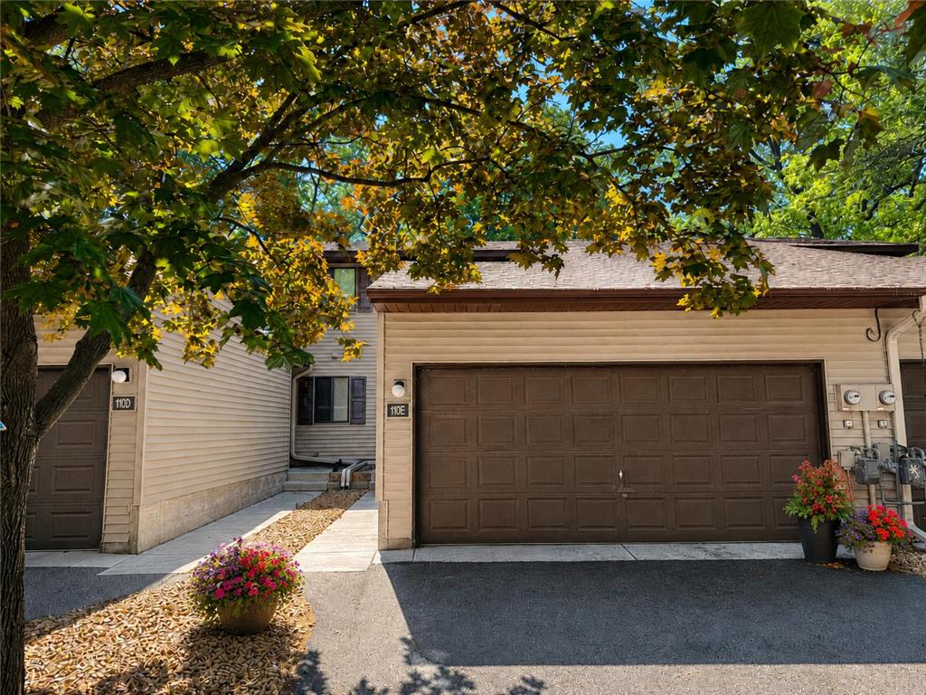 110 South Drive #E Circle Pines MN 55014 7085159 image2