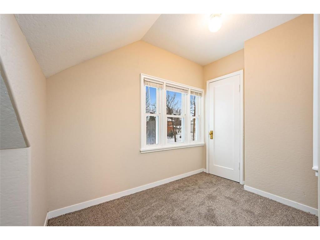 110 Summit Avenue Montevideo MN 56265 7022237 image8