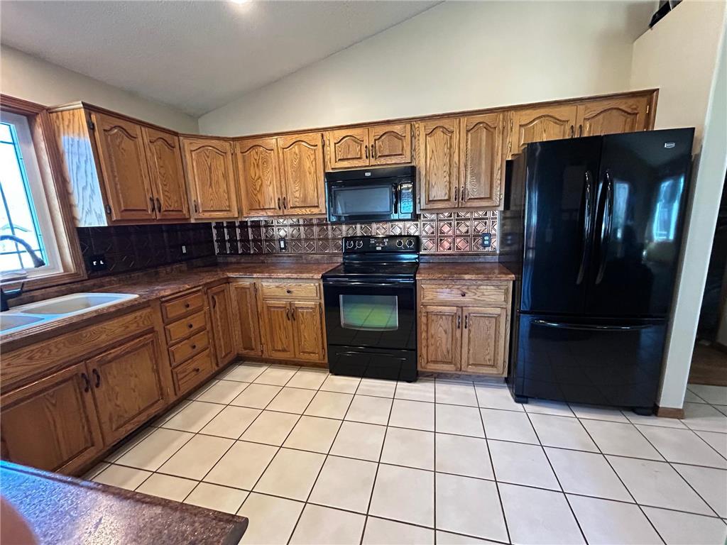 110 U'Ren Lane Redwood Falls MN 56283 7080224 image10
