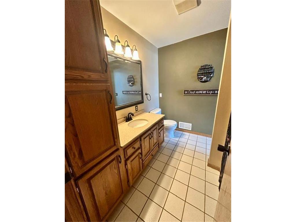 110 U'Ren Lane Redwood Falls MN 56283 7080224 image18