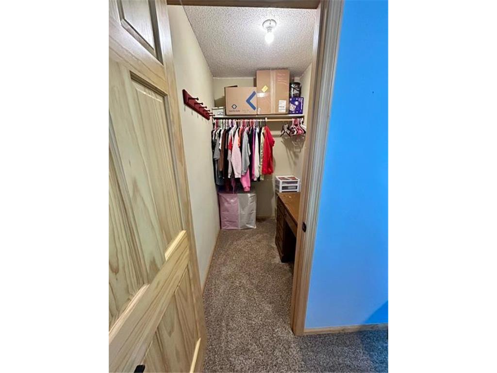 110 U'Ren Lane Redwood Falls MN 56283 7080224 image32