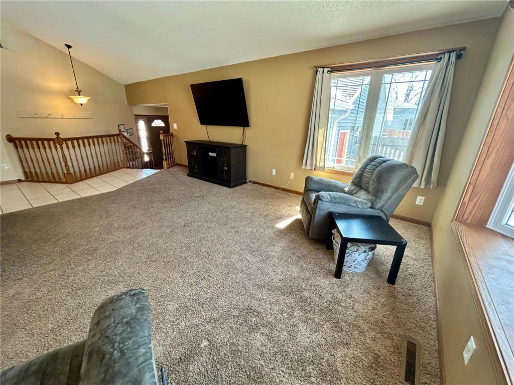 110 U'Ren Lane Redwood Falls MN 56283 7080224 image5