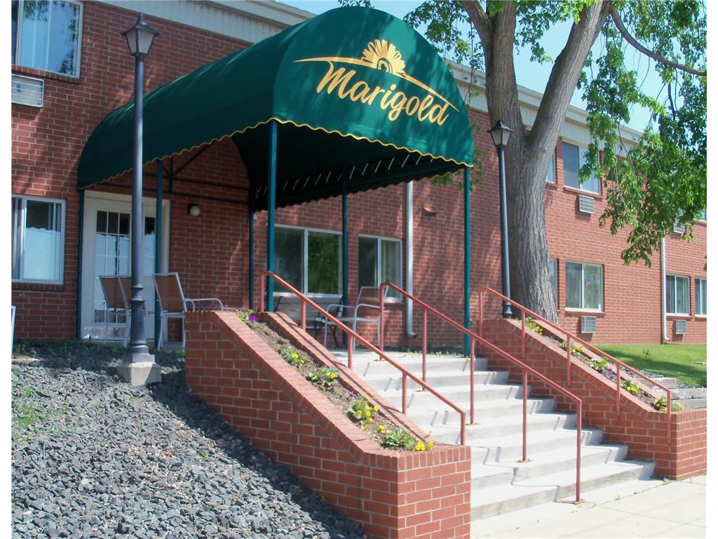 110 Union Street E Detroit Lakes MN 56501 6517141 image1
