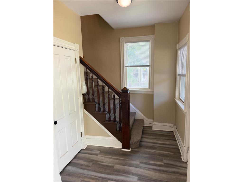 110 Van Brunt Street Mankato MN 56001 7091878 image2