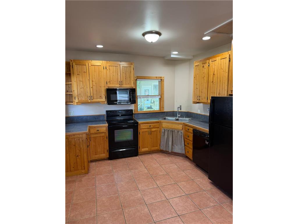 110 Van Brunt Street Mankato MN 56001 7091878 image3
