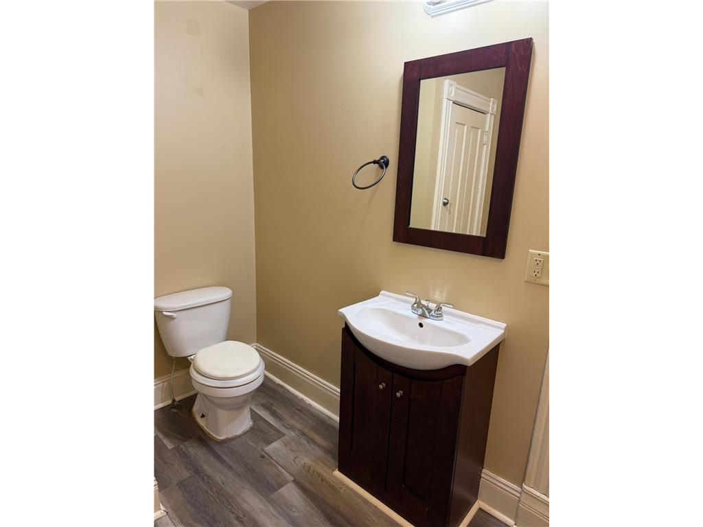 110 Van Brunt Street Mankato MN 56001 7091878 image8